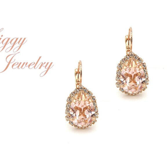 Swarovski Crystal Vintage Rose Bridal Drop Halo Earrings in a Pear Shape - Picture 1 of 14